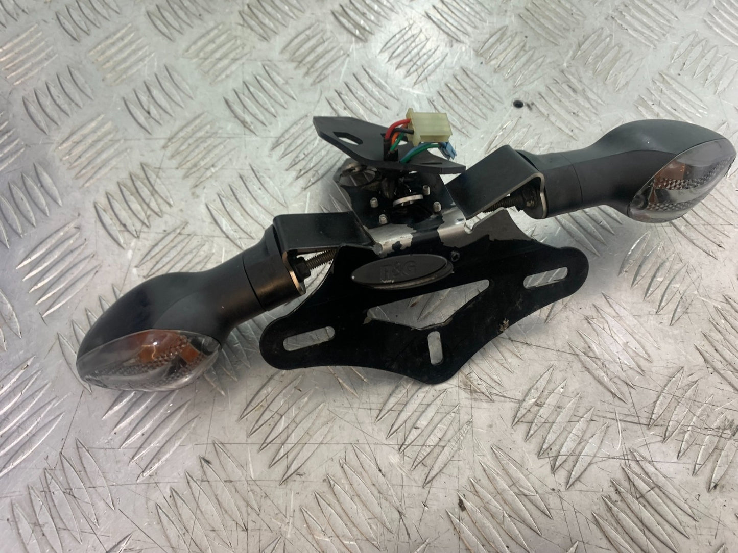 HONDA CBR1000 rr FIREBLADE TAIL TIDY AND INDICATORS YEAR 2012-2016 (CMB1198)