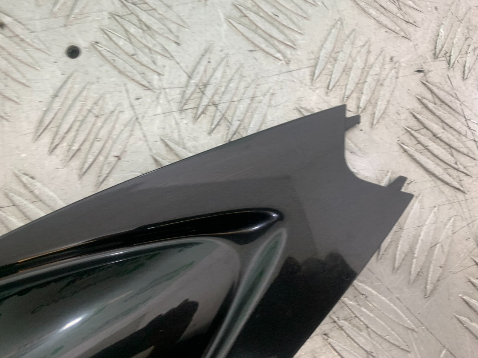 APRILIA TUONO 1000 V4R REAR SEAT COWL  YEAR 2011-13  (CMB1331)