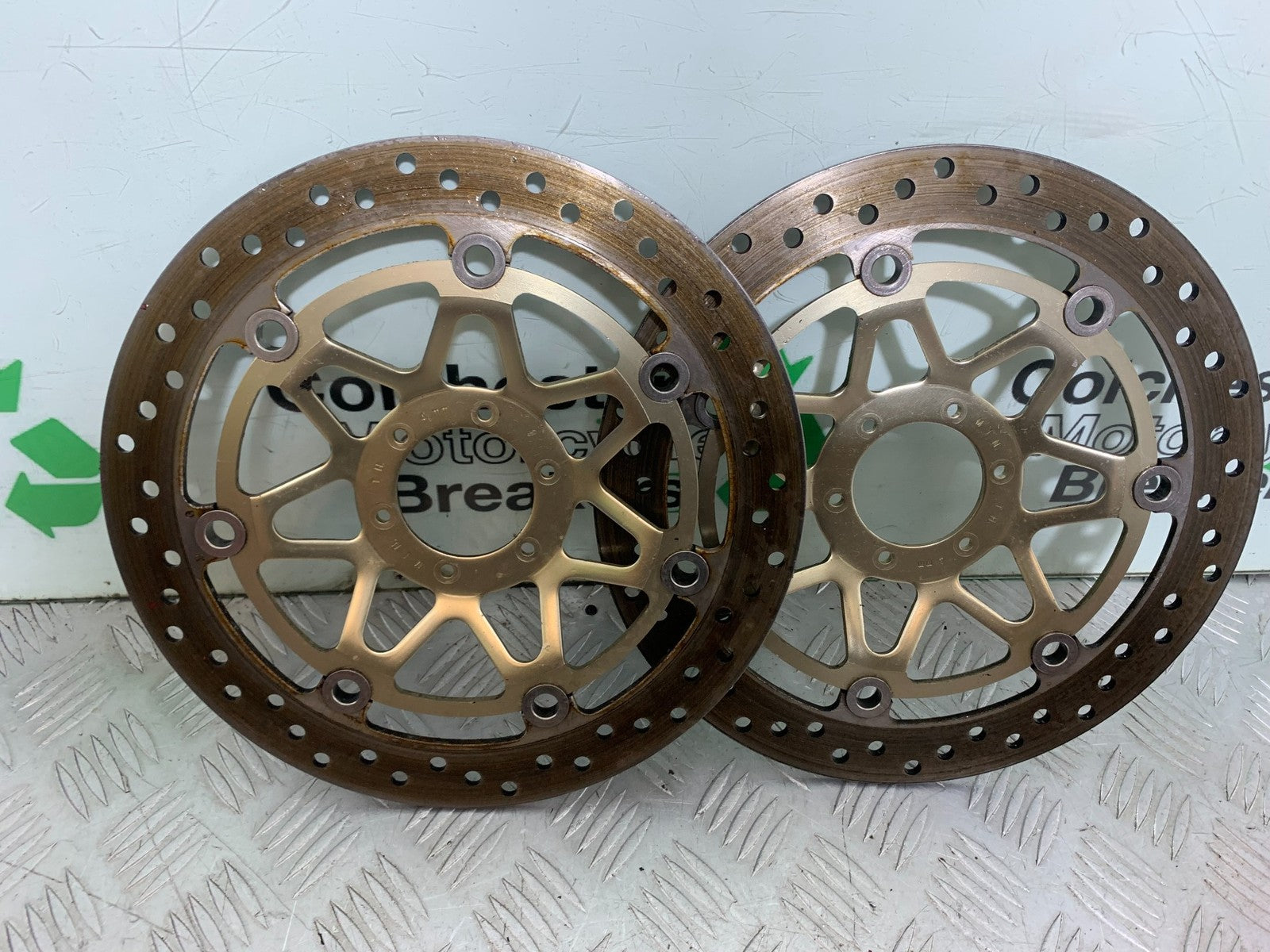 HONDA CBR1100 BLACKBIRD FRONT BRAKE DISCS  YEAR 1999-2005 (CMB1232)