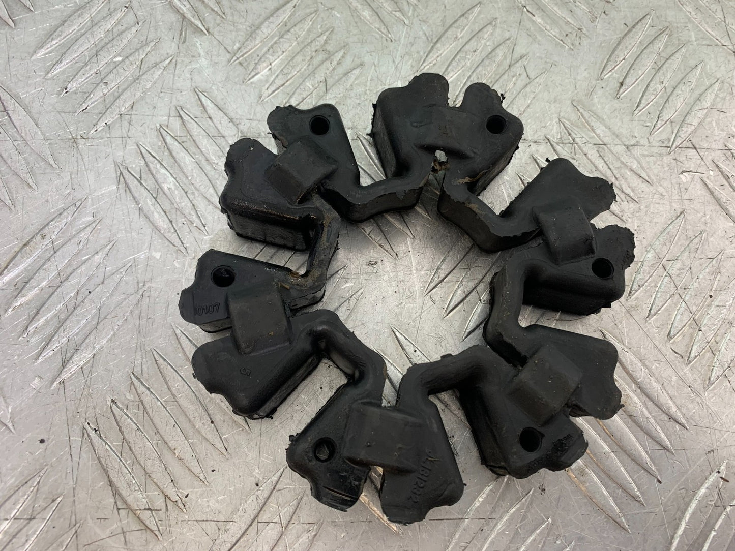 KTM RC125 RC 125 CUSH DRIVE RUBBERS YEAR 2017-2022 (CMB 1244)