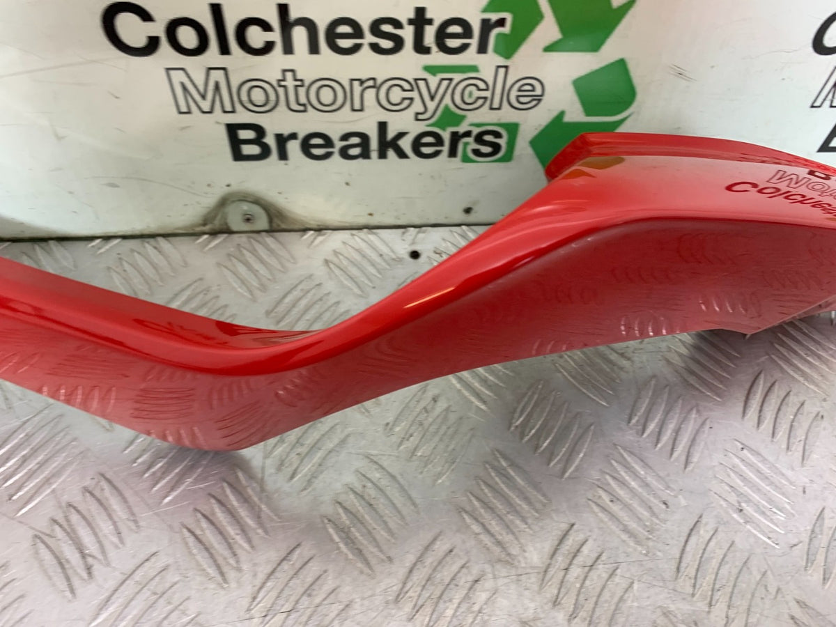MV AGUSTA 675 F3 LEFT SEAT PANEL  YEAR 2012-2016 (CMB1302)