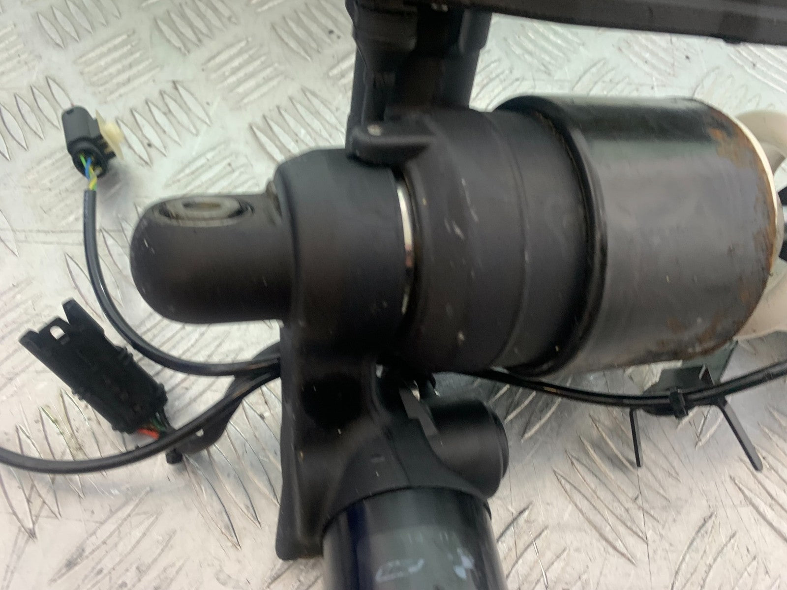 BMW K1300 S K 1300 S REAR SHOCK   YEAR 2009-16 (CMB1216)