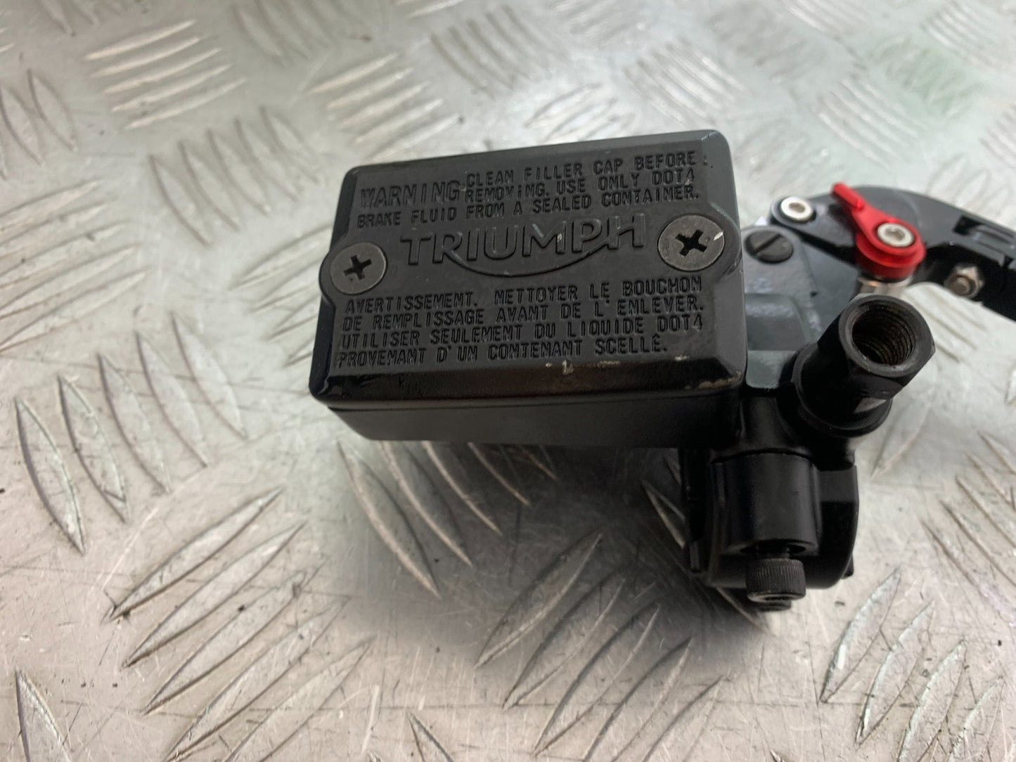 TRIUMPH TRIDENT 660 FRONT MASTER CYLINDER  YEAR 2021-2024 (CMB1295)