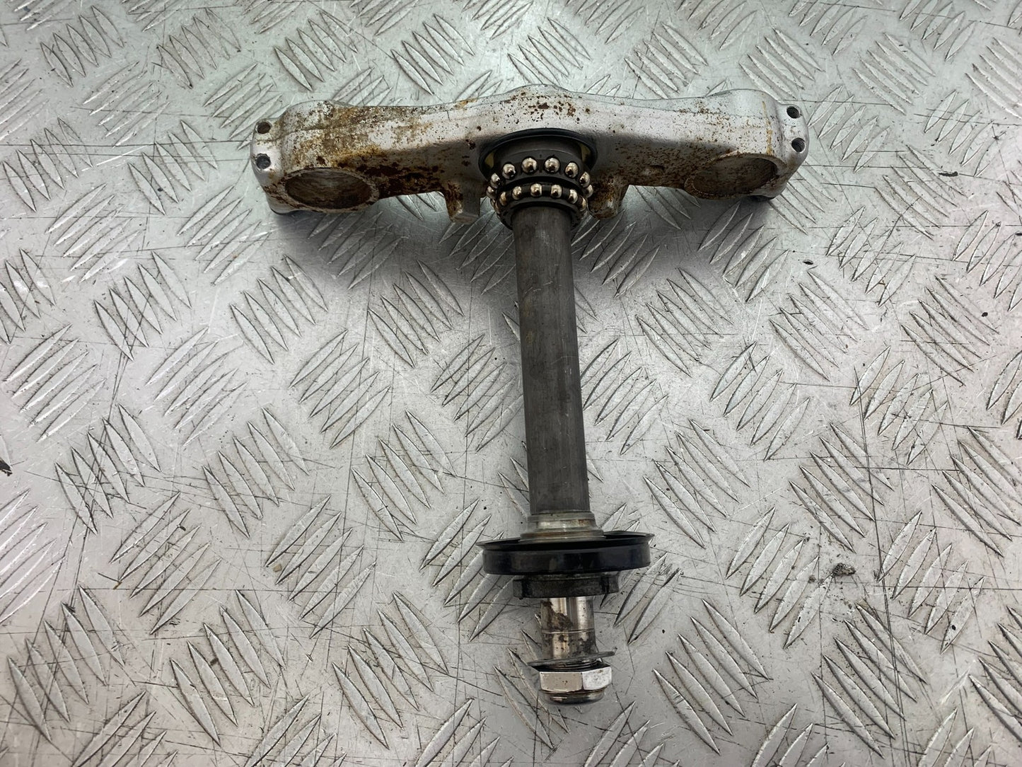 SUZUKI SV650 SV 650 mk1 BOTTOM YOKE  YEAR 1999-2002 (CMB1208)