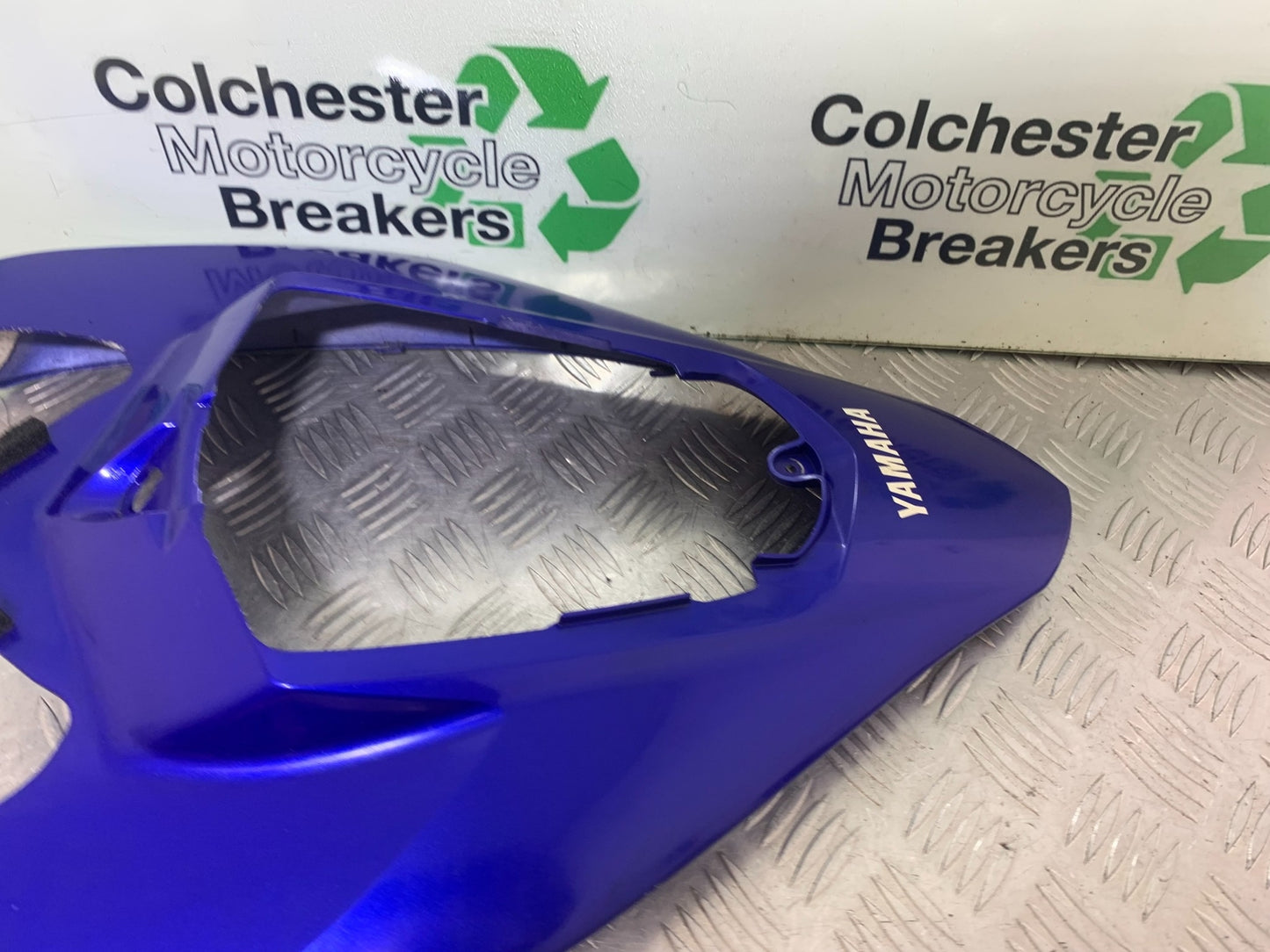 YAMAHA YZF R1 TAIL PIECE SEAT UNIT YEAR 2004-2006 (CMB1155)