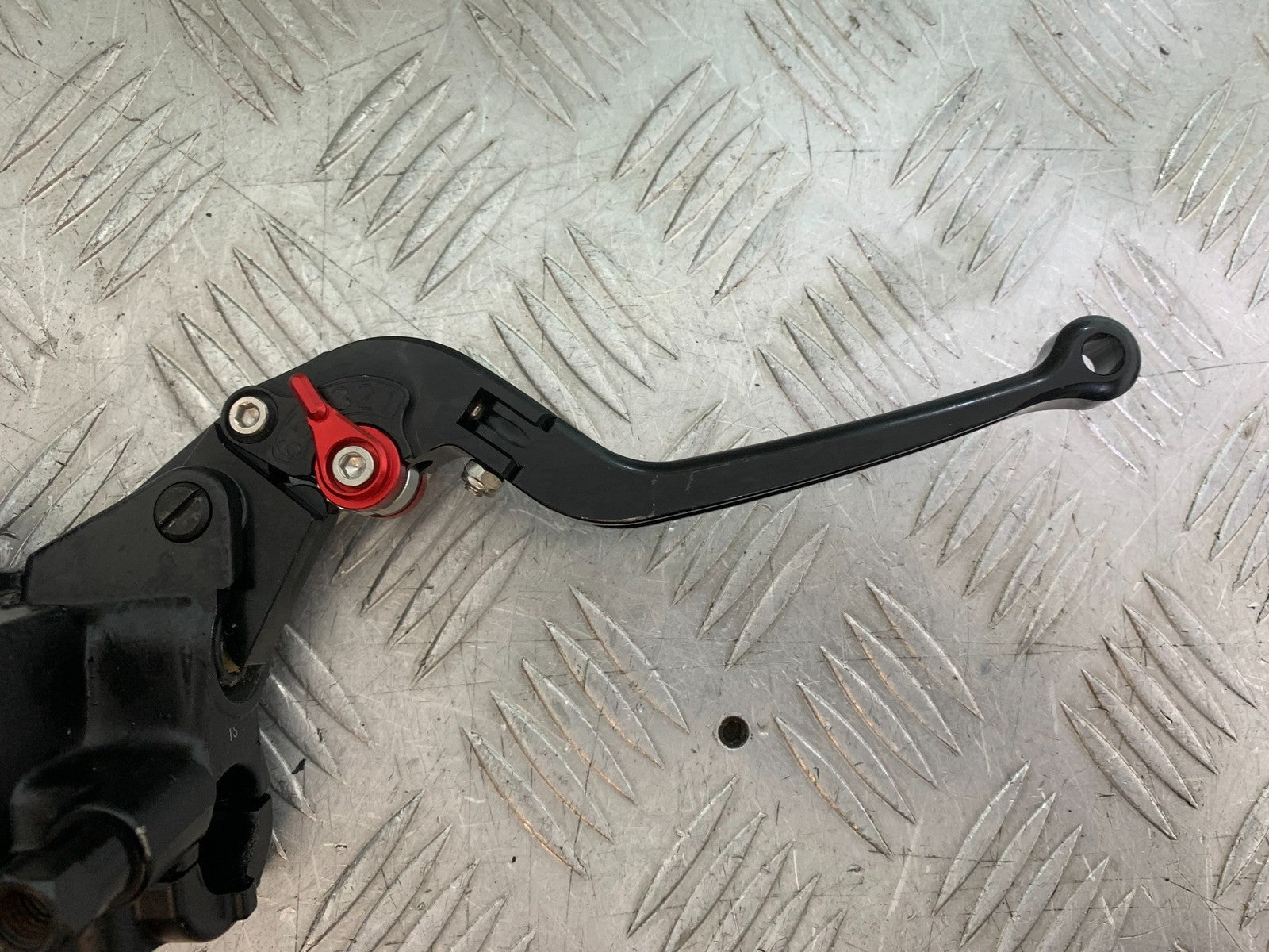 TRIUMPH TRIDENT 660 FRONT MASTER CYLINDER  YEAR 2021-2024 (CMB1295)
