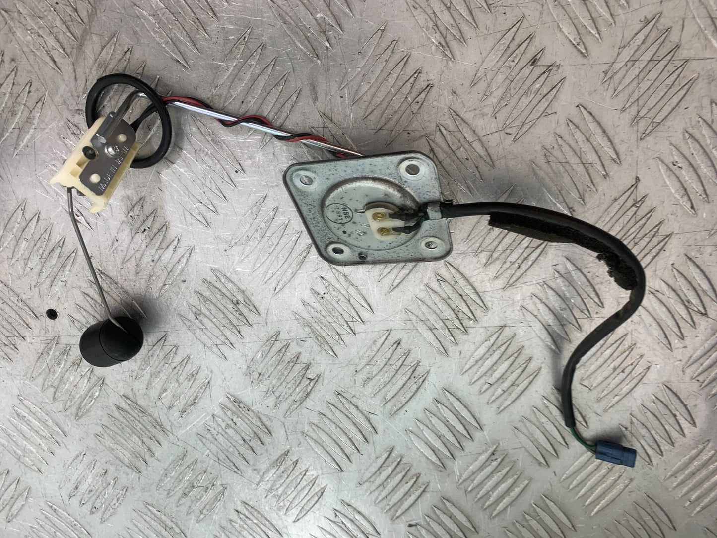 HONDA CBF600 CBF 600 PETROL TANK SENDER  YEAR 2004-07  (CMB1305)