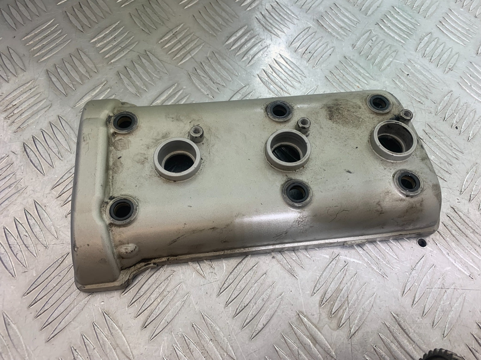 MV AGUSTA 800 F3 ROCKER COVER YEAR 2013-2016 (CMB1152)