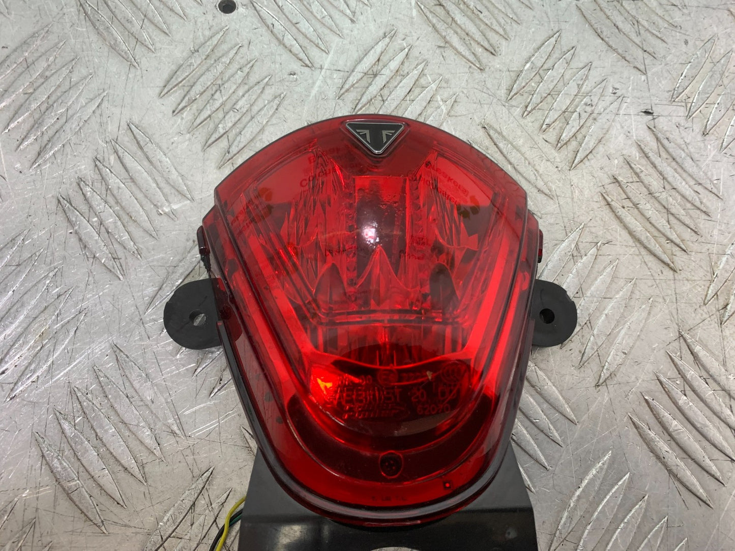 TRIUMPH TRIDENT 660 REAR LIGHT   YEAR 2021-2024 (CMB1295)