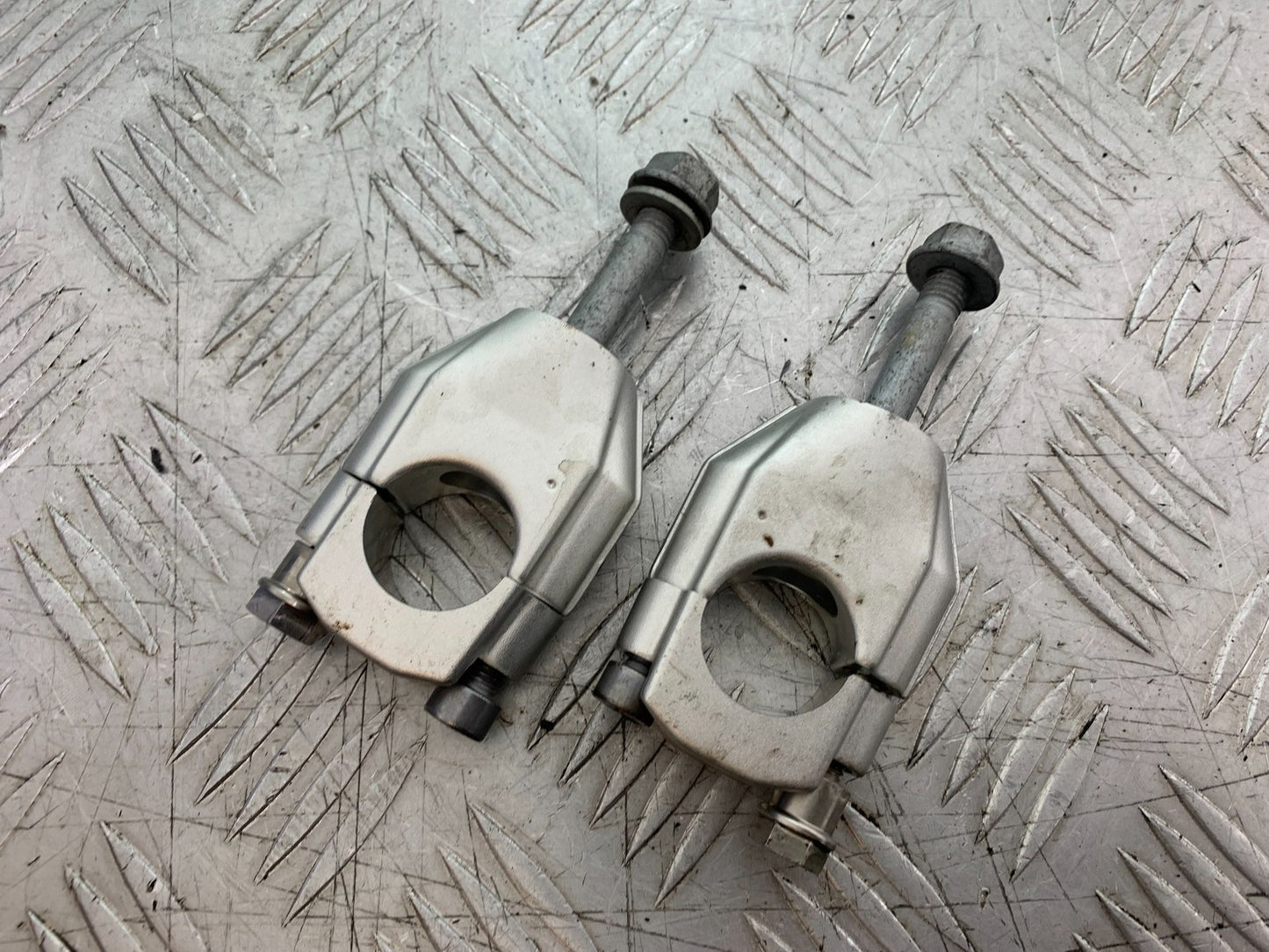 BMW F800 GT HANDLEBAR RISERS  YEAR 2013-2017 (CMB1248)