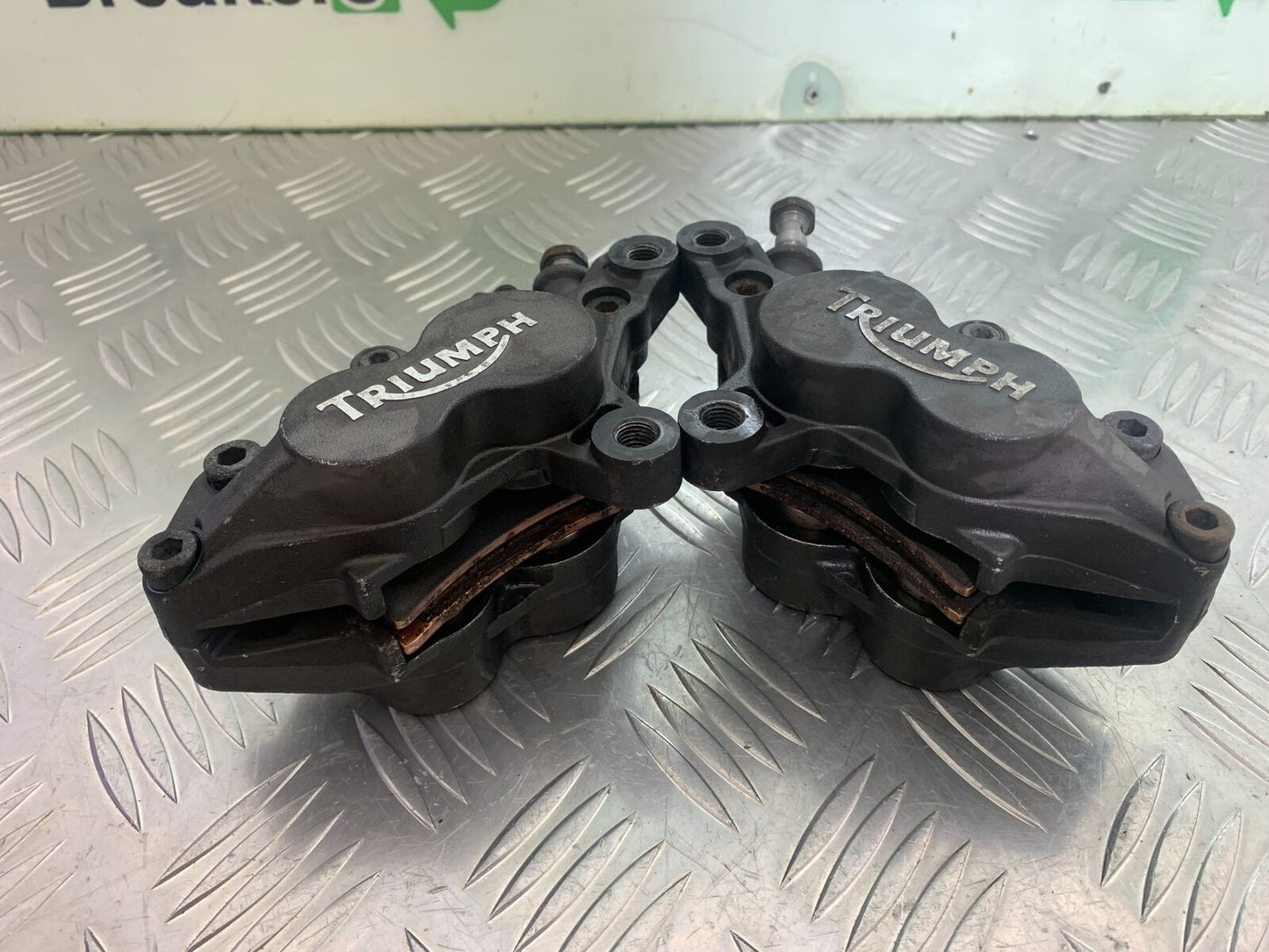 TRIUMPH TIGER 1200 EXPLORER FRONT BRAKE CALIPERS   YEAR 2012-2015 (STOCK 992)