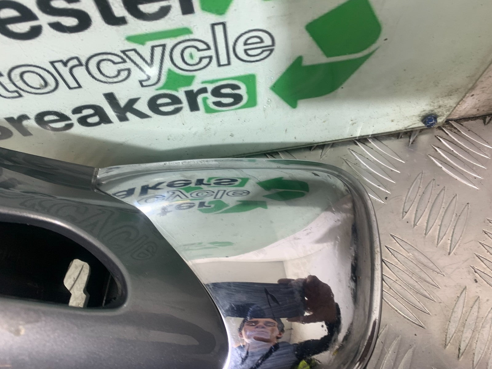 BMW K1200 K 1200 LT RIGHT MIRROR   YEAR 1999-07 (CMB1271)