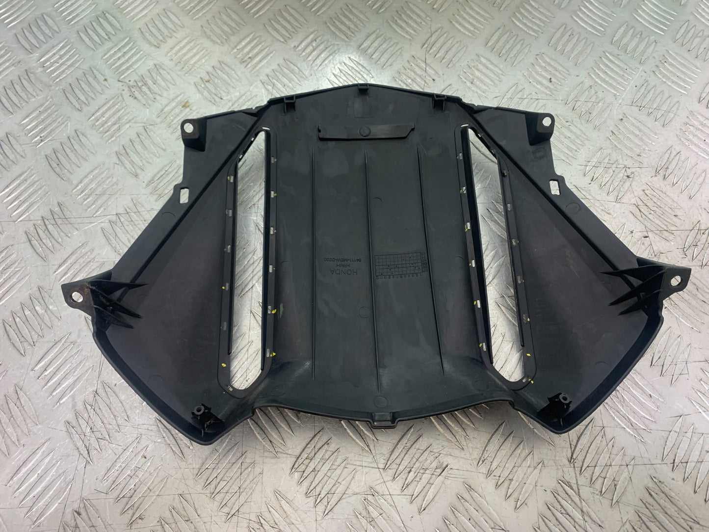 HONDA NT 700 V DEAUVILLE SCREEN INFILL PANEL   YEAR 2006-2011 (CMB1211)