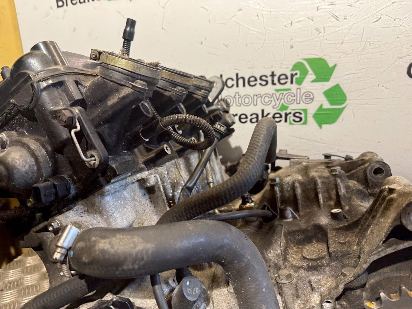 TRIUMPH 955i SPRINT ST ENGINE YEAR 1999-04 (CMB1230)