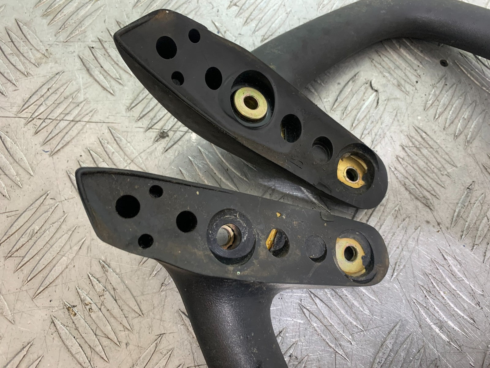 HONDA NT650 V DEAUVILLE GRAB RAIL  YEAR 1998-01(CMB1320)