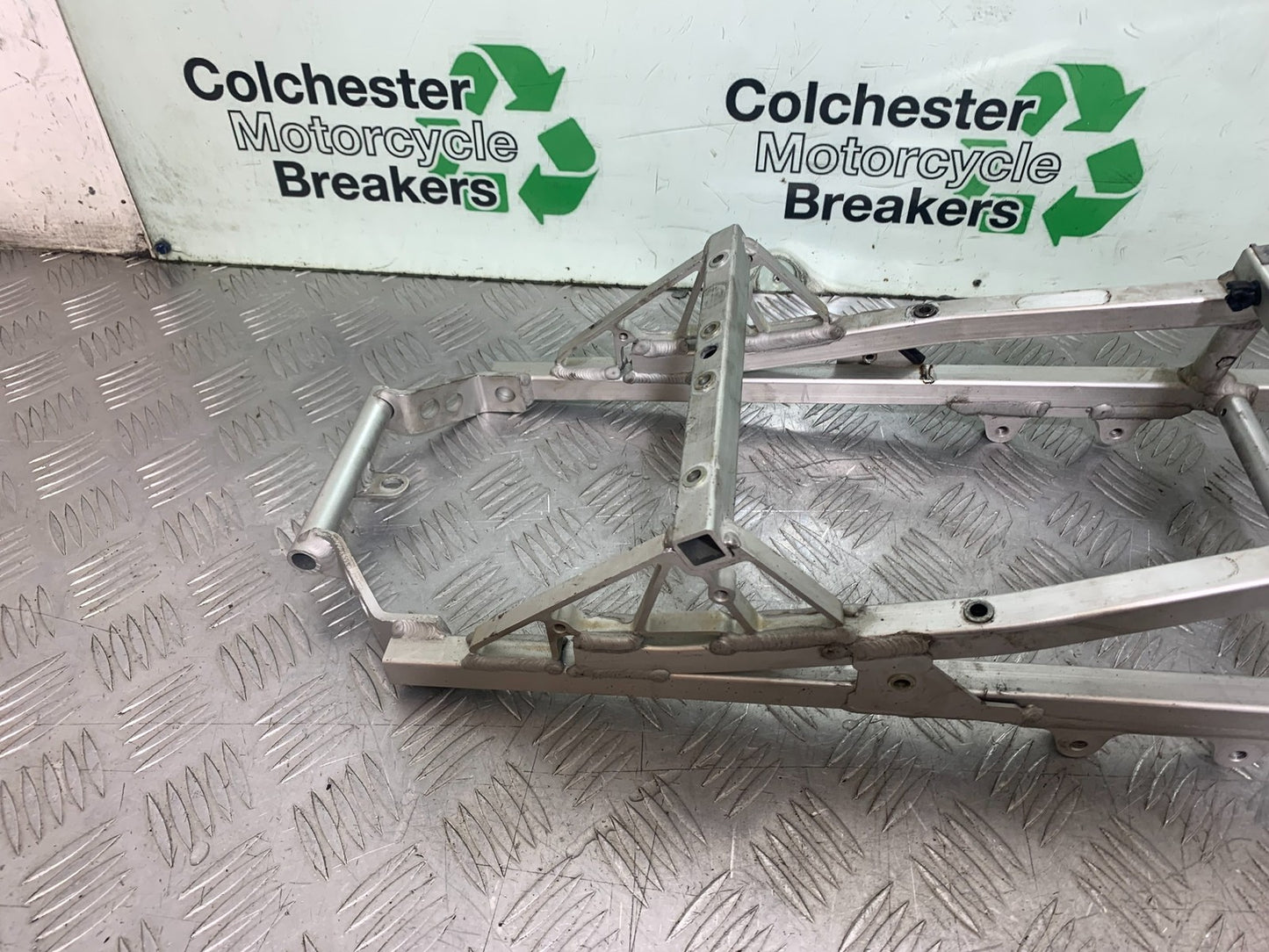 APRILIA RSV1000 R FACTORY MILLE REAR SUBFRAME  2004-09 (CMB1203)