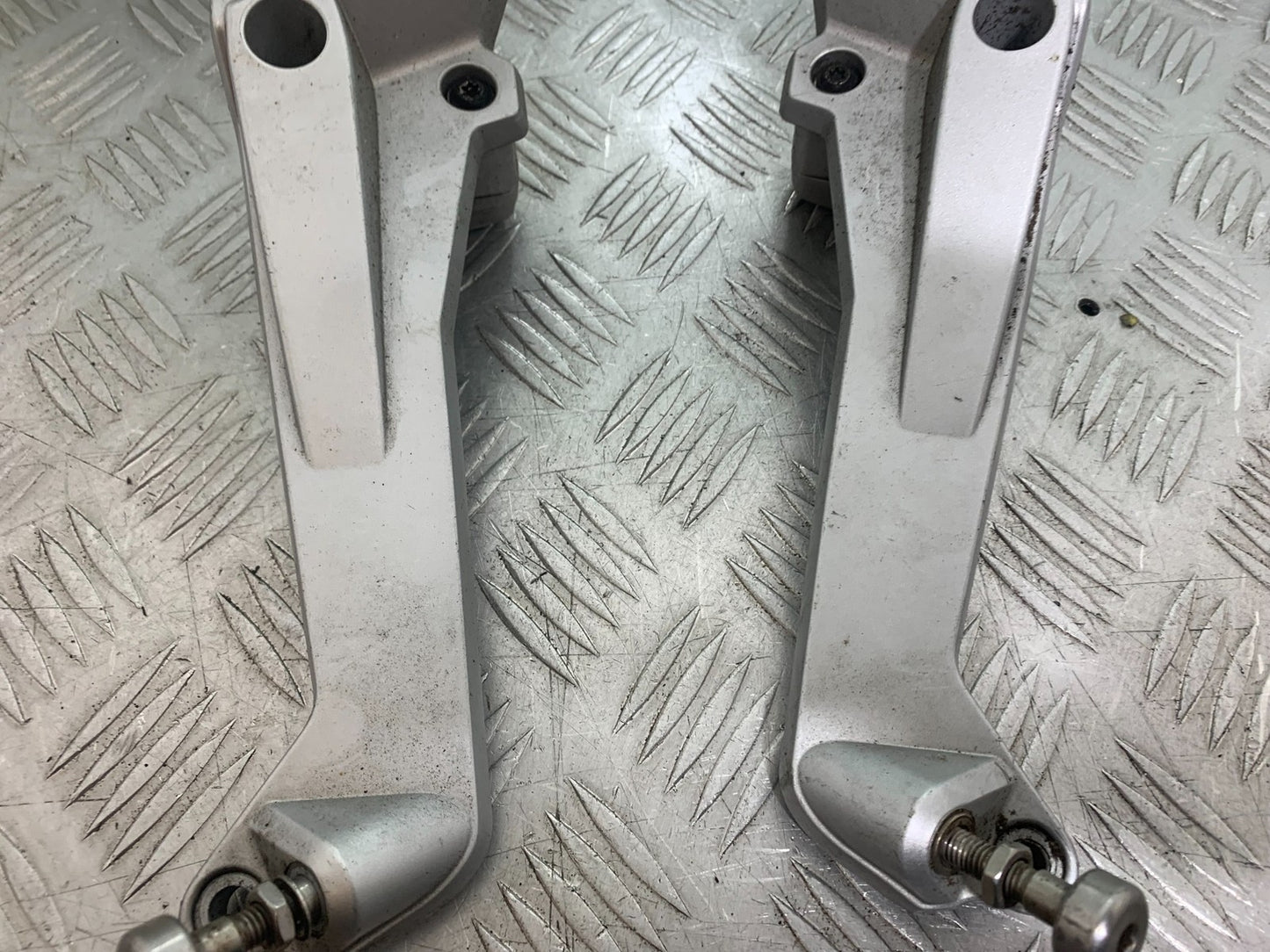 BMW R1200 GS R 1200 GS PANNIER BRACKETS  YEAR 2004-2007