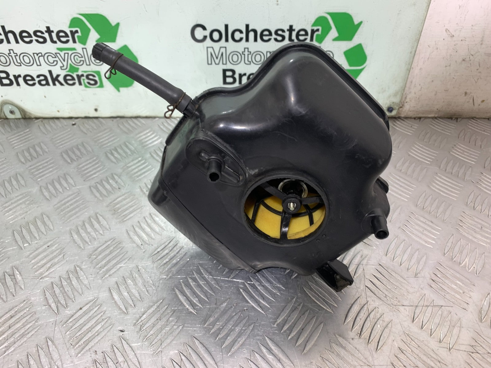QINGQI QM125 GY-2B AIRBOX  YEAR 2016 (CMB1228)