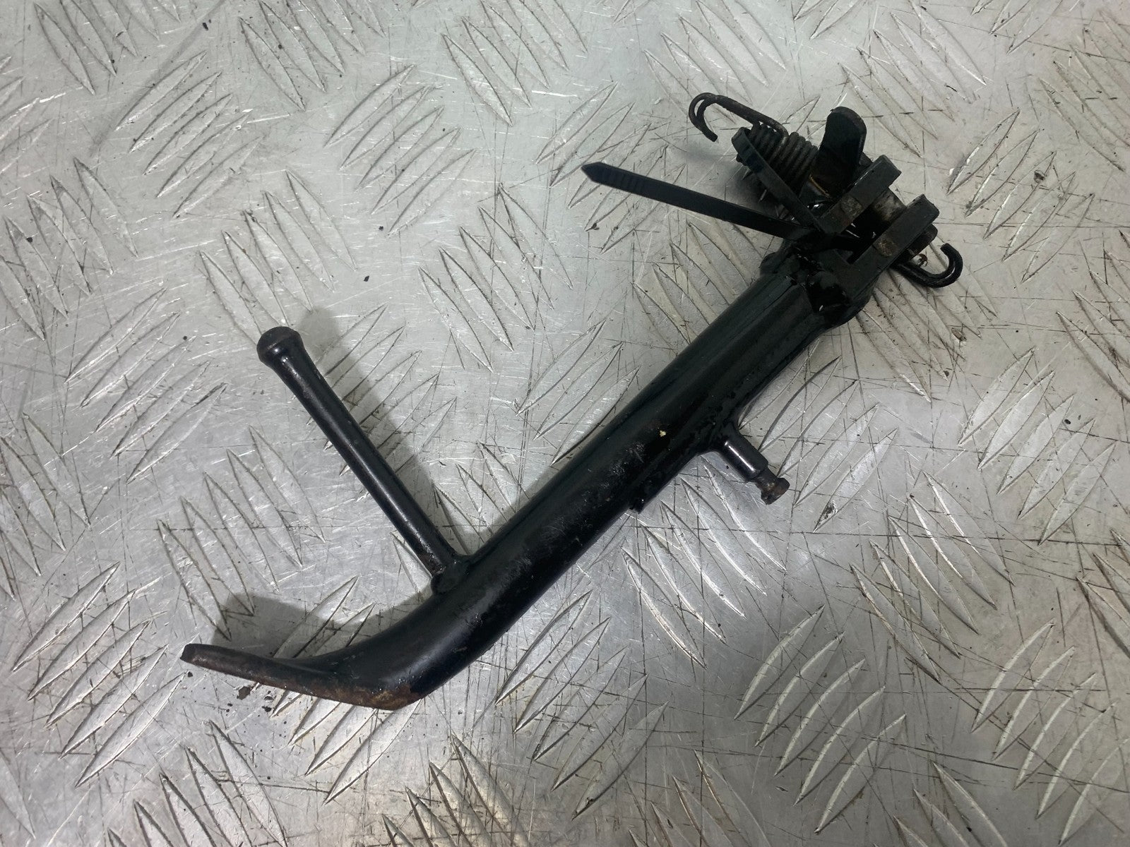 SUZUKI GSX750 INAZUMA SIDE STAND  YEAR 1998-2003 (CMB1308)