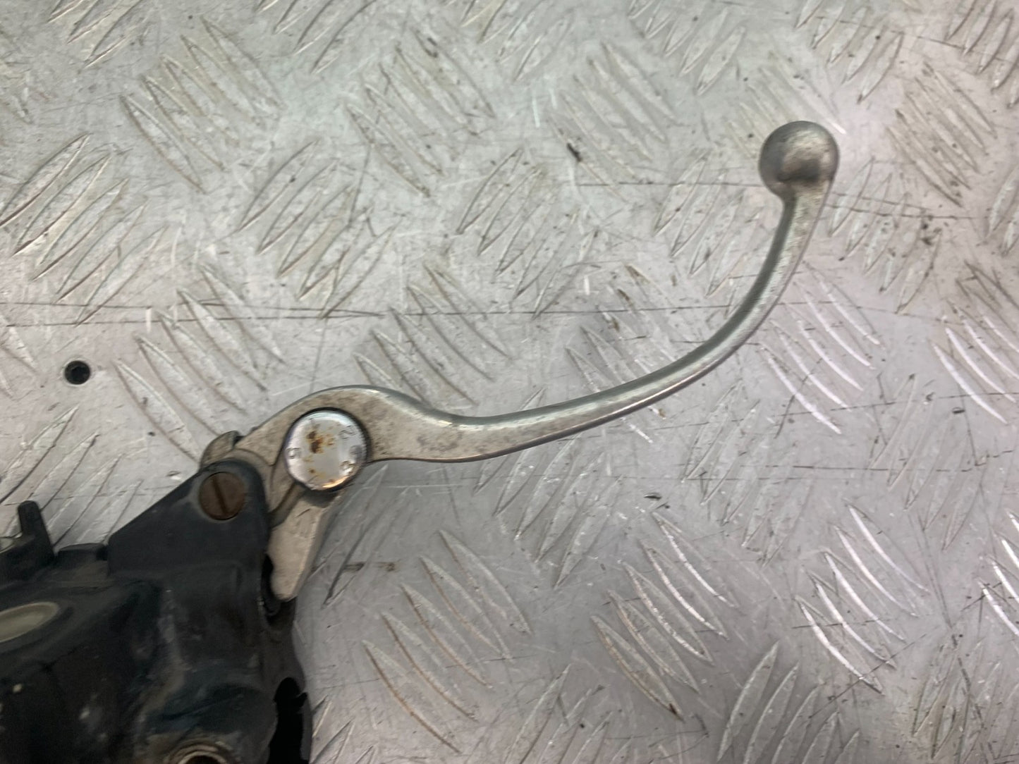 KAWASAKI Z750 Z 750 FRONT BRAKE MASTER CYLINDER  YEAR 2004-2006  (CMB1234)