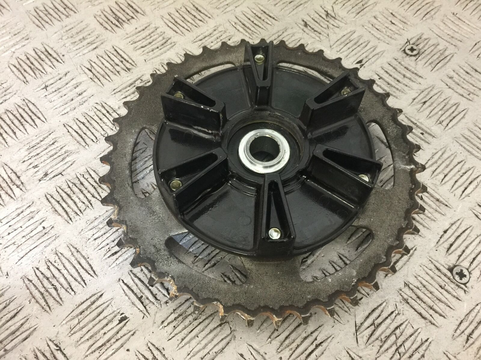 YAMAHA MT07 MT-07 REAR SPROCKET CARRIER  YEAR 2014-2018 (STOCK 704)