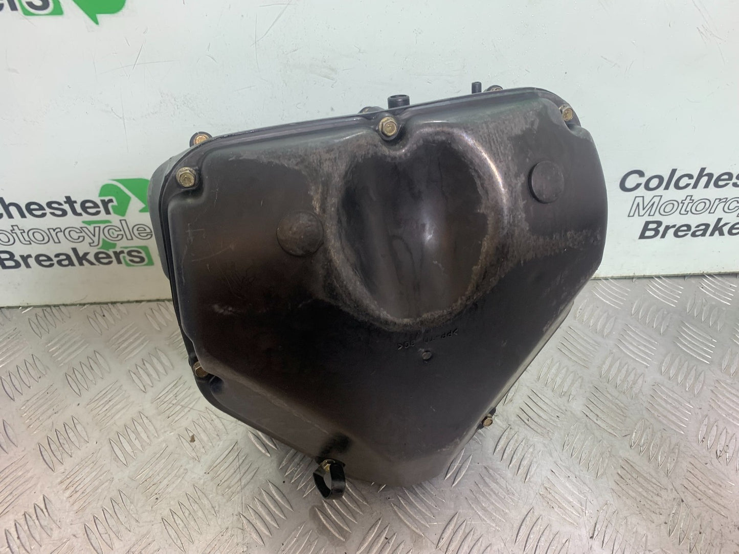 KAWASAKI ZX9R ZX9 E1 AIRBOX   YEAR 2000-01 (CMB1171)