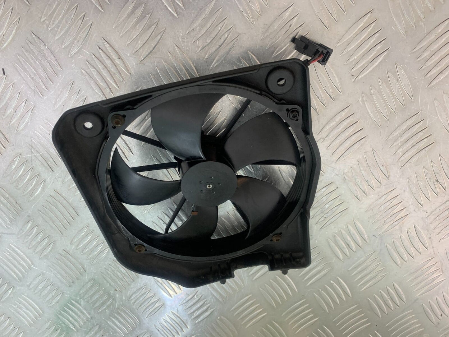 MV AGUSTA TURISMO VELOCE 800 RADIATOR FAN   YEAR 2014-17 (CMB1051)