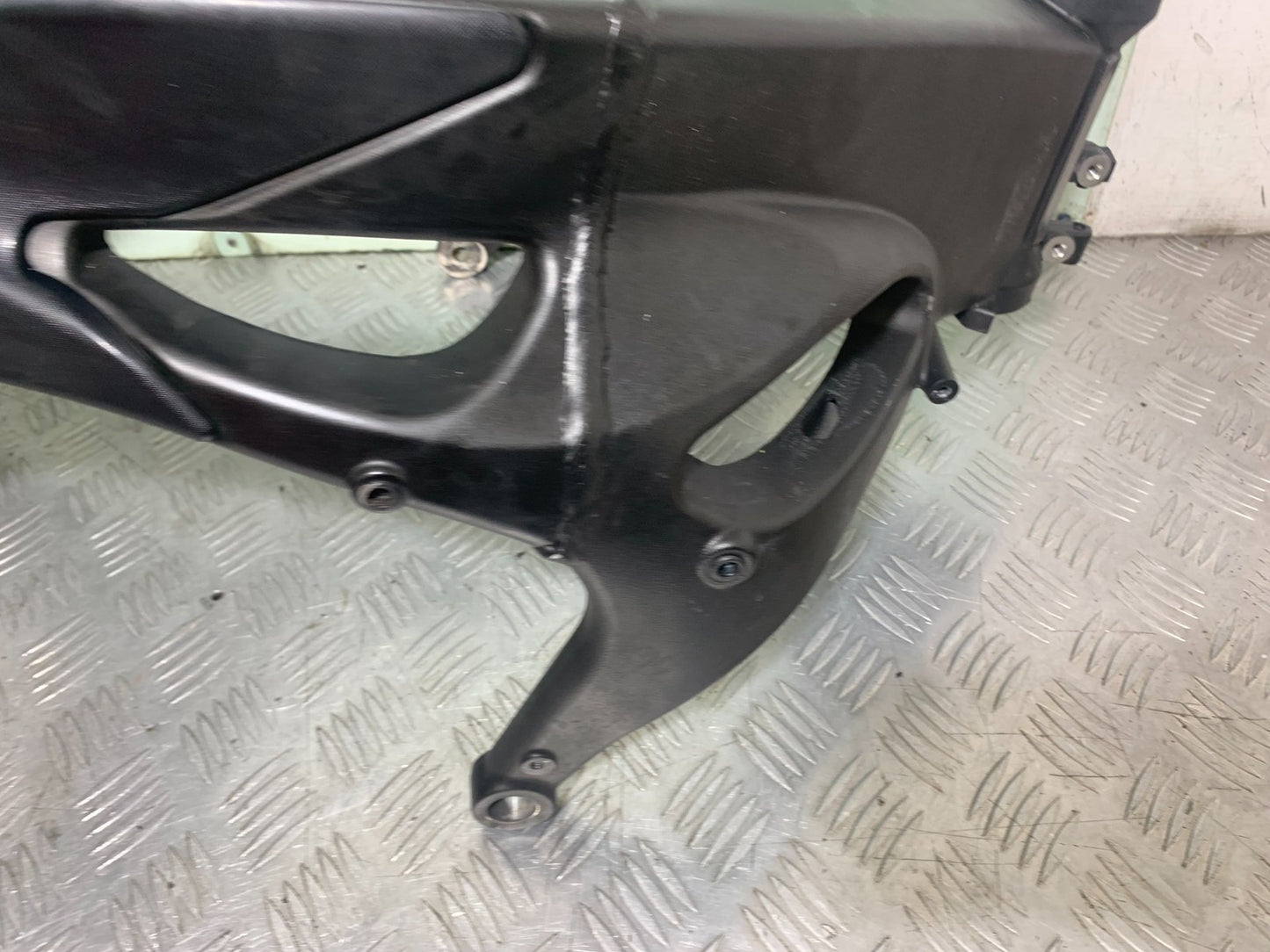 YAMAHA YZF R1 14 B BIG BANG FRAME REG LOG BOOK   2009-14 (CMB1175)