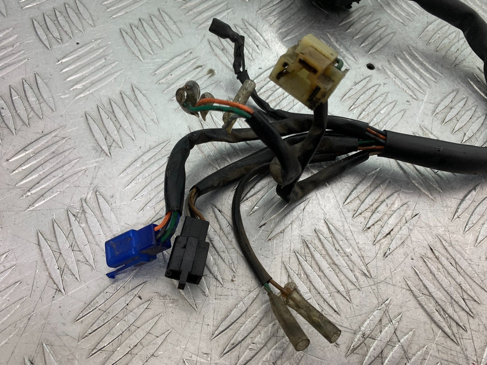 HONDA CB600 CB 600 HORNET LEFT SWITCH GEAR   YEAR 1998-2002 (CMB1297)