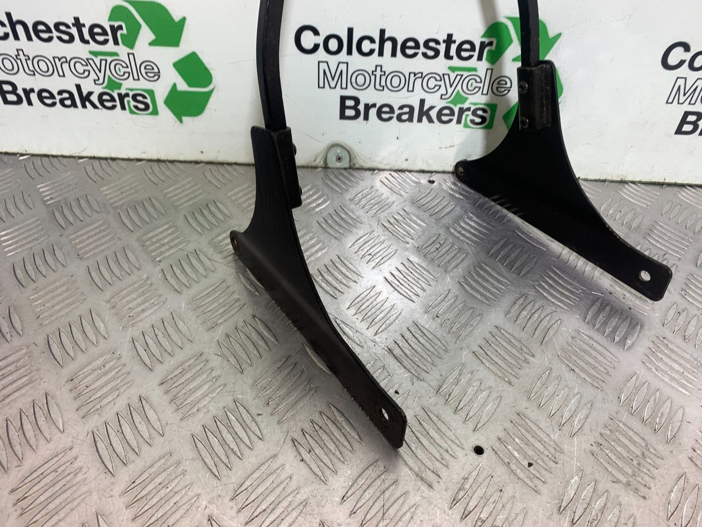 HARLEY DAVIDSON FXS BLACKLINE 1585 BACK REST   YEAR 2012 (CMB1147)