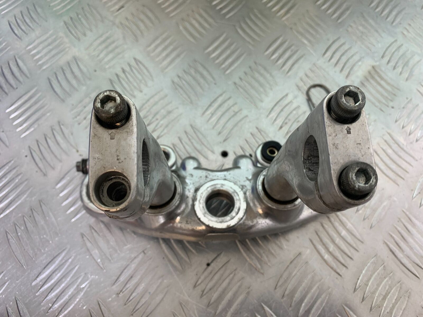 YAMAHA XV750 XV 750 VIRAGO TOP YOKE YEAR 1992 (CMB1016)