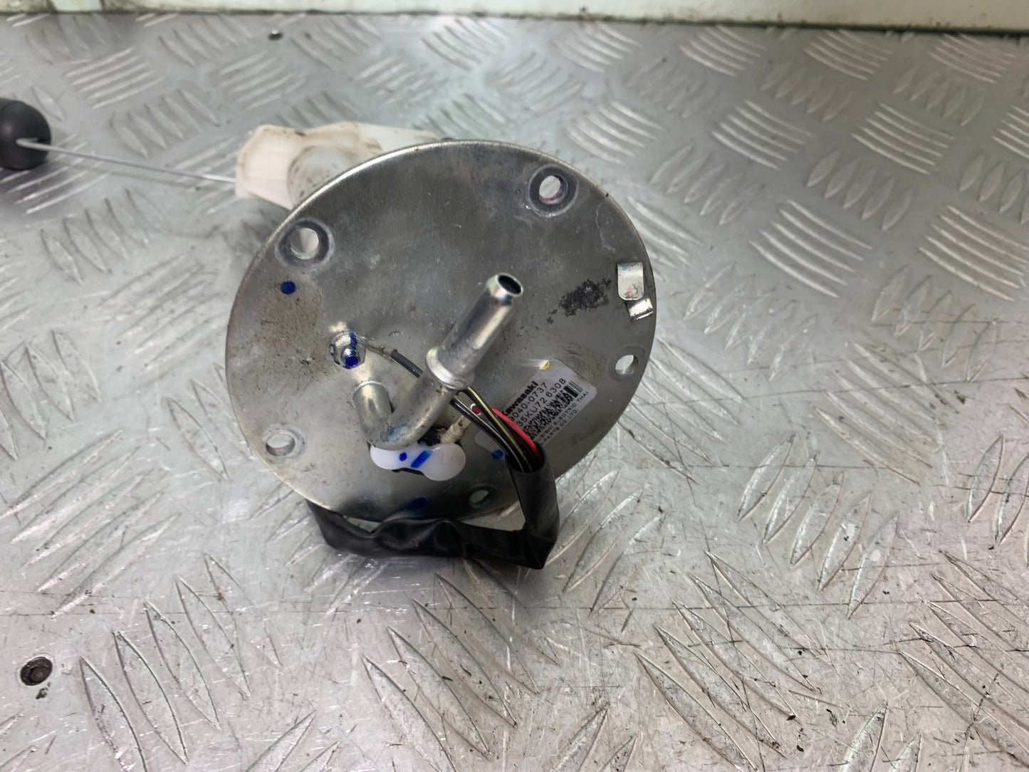 KAWASAKI 650 VERSYS PETROL PUMP  YEAR 2015-2018 (CMB1288)