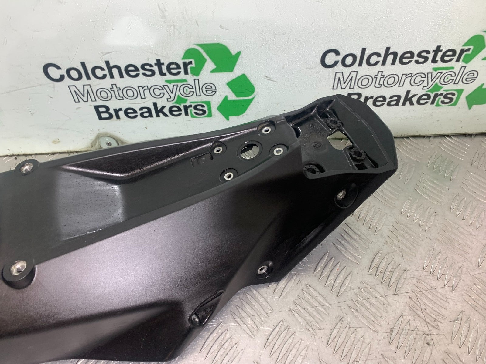 KTM 1290 SUPER DUKE R TAIL PIECE   YEAR 2020-2024 (CMB1272)