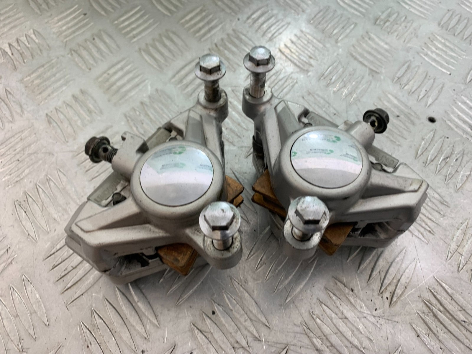 YAMAHA XV1100 XV 1100 VIRAGO FRONT CALIPERS  1990-1999 (CMB1190)
