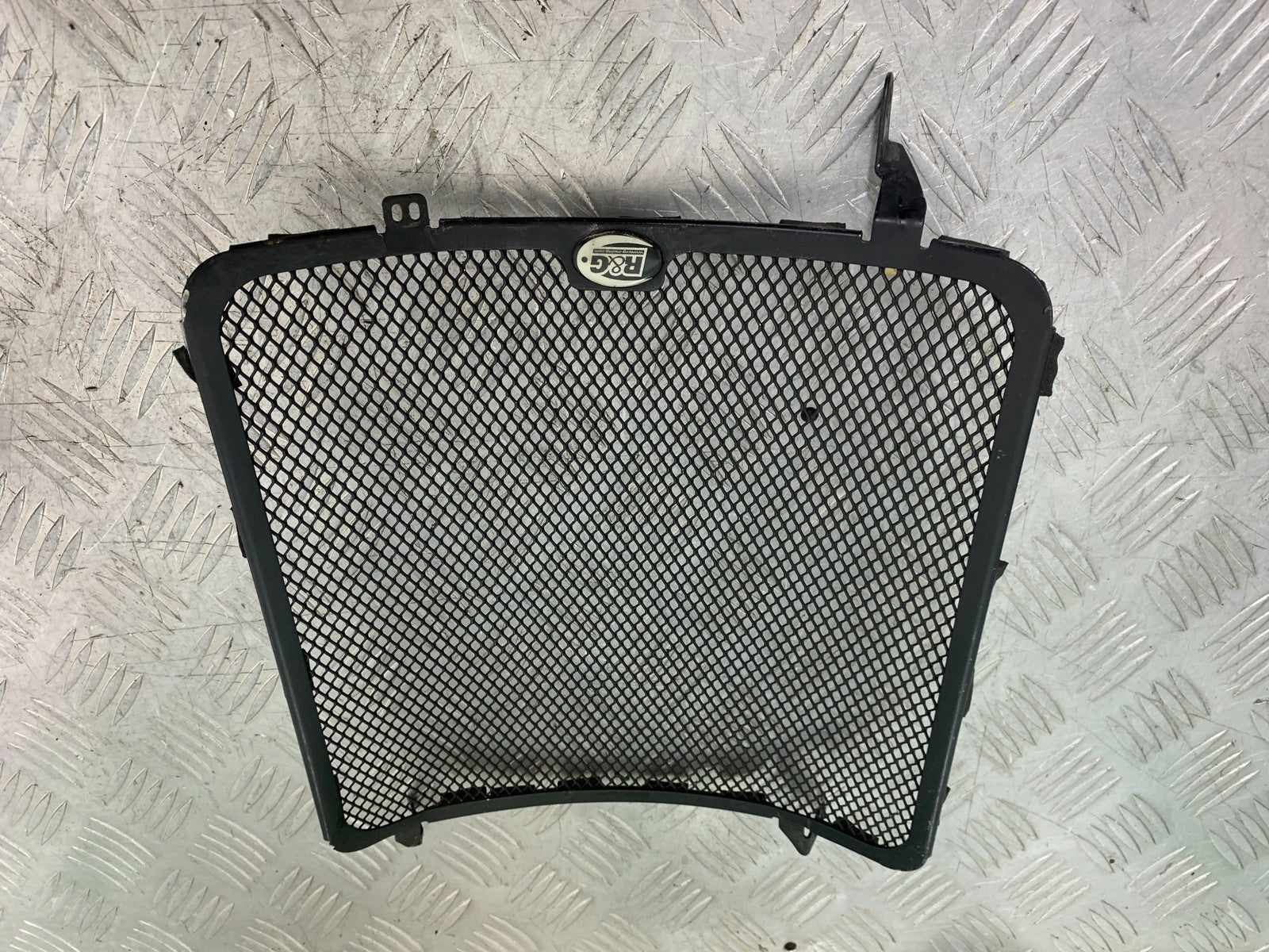 MV AGUSTA 675 F3 R&G RADIATOR GRILL  YEAR 2012-2016 (CMB1302)