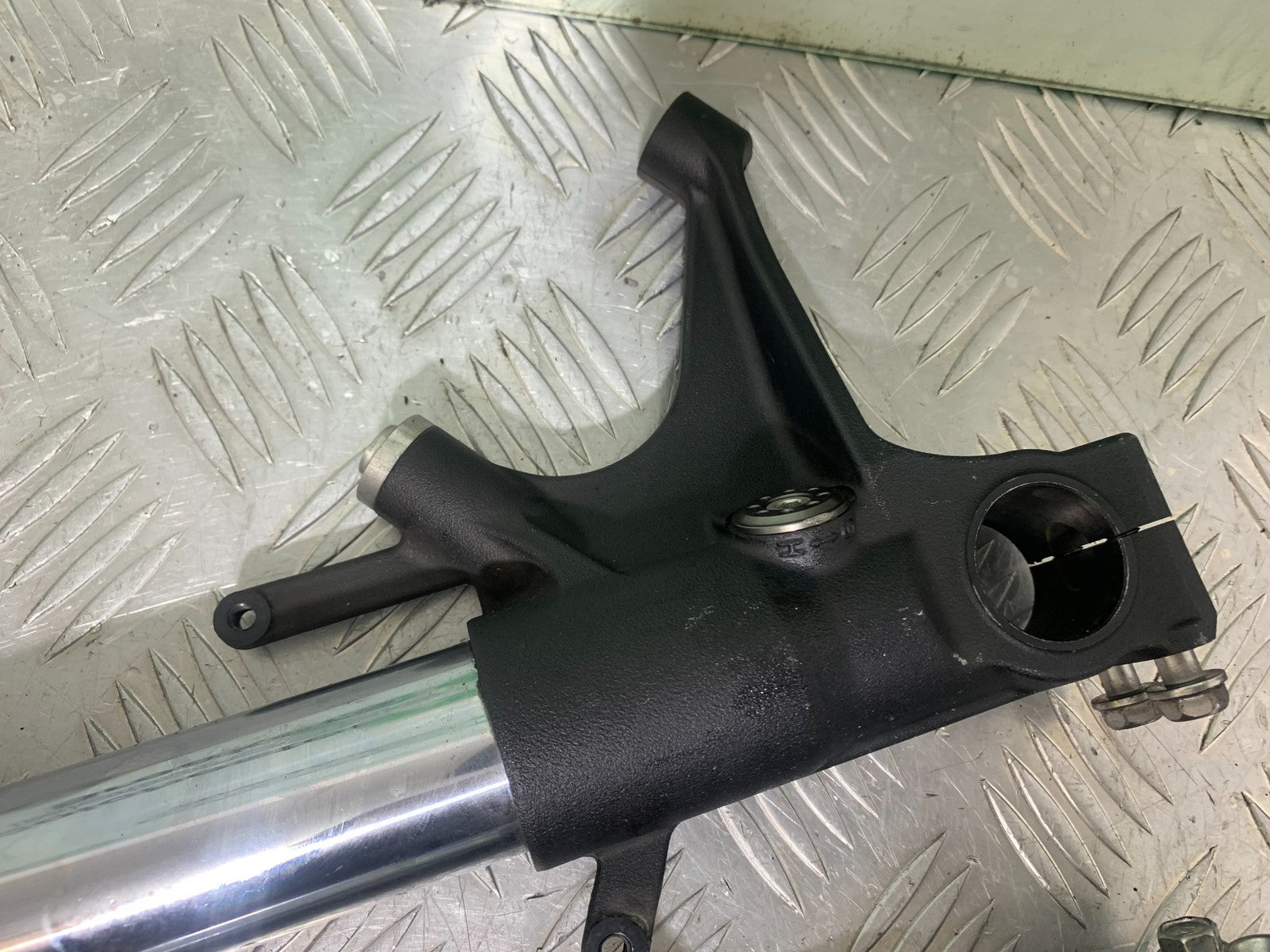 HONDA CBR1000 rr FIREBLADE FORKS   YEAR 2012-2016 (CMB1198)