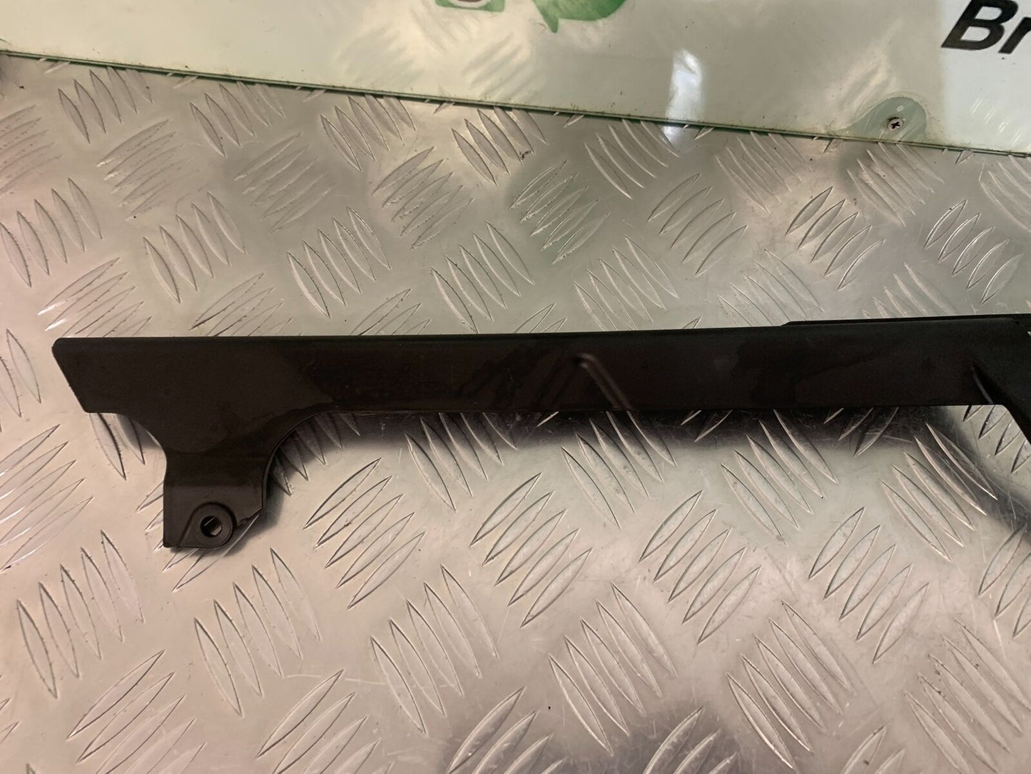 ROYAL ENFIELD 350 CLASSIC CHAIN GUARD   YEAR 2022 (STOCK 967)