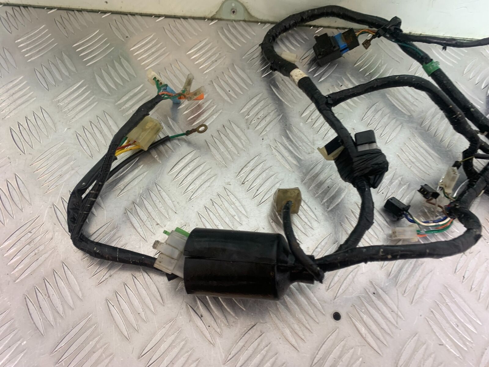 HONDA CBR125 CBR 125 WIRING LOOM   YEAR 2004-06  (CMB1040)