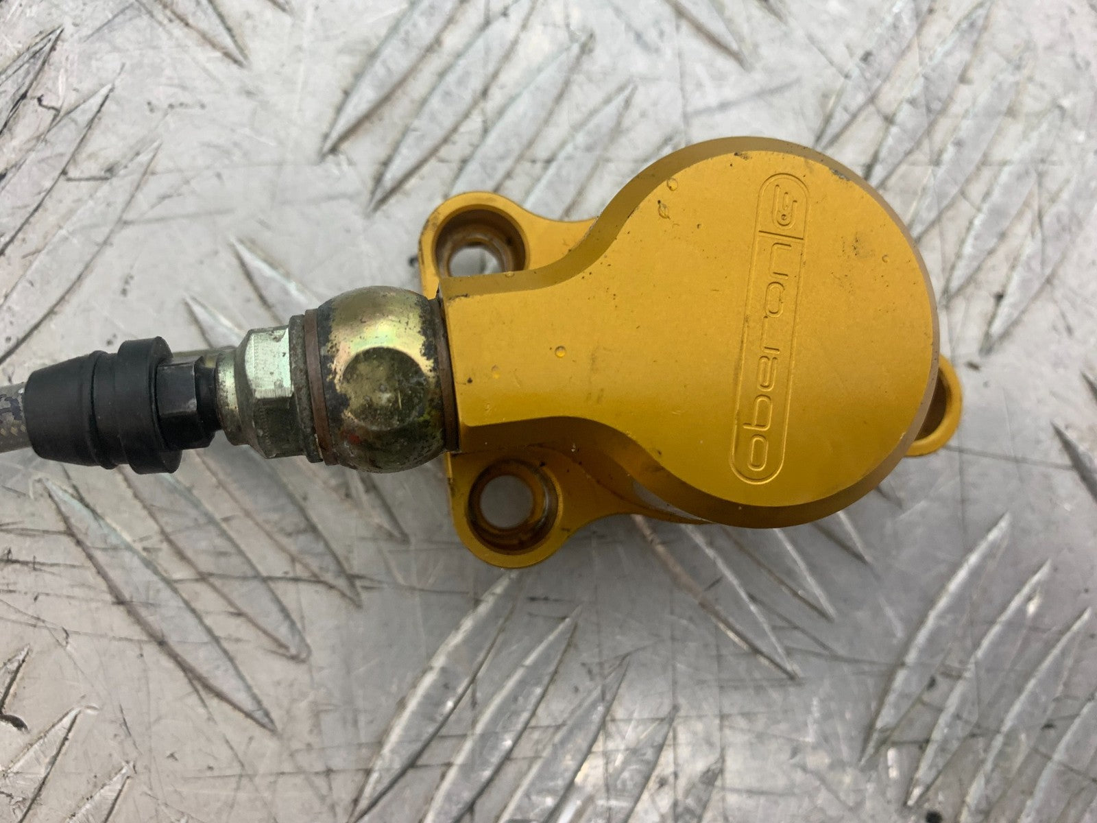 APRILIA RSV1000 R FACTORY MILLE CLUTCH SLAVE CYLINDER   2004-09 (CMB1203)