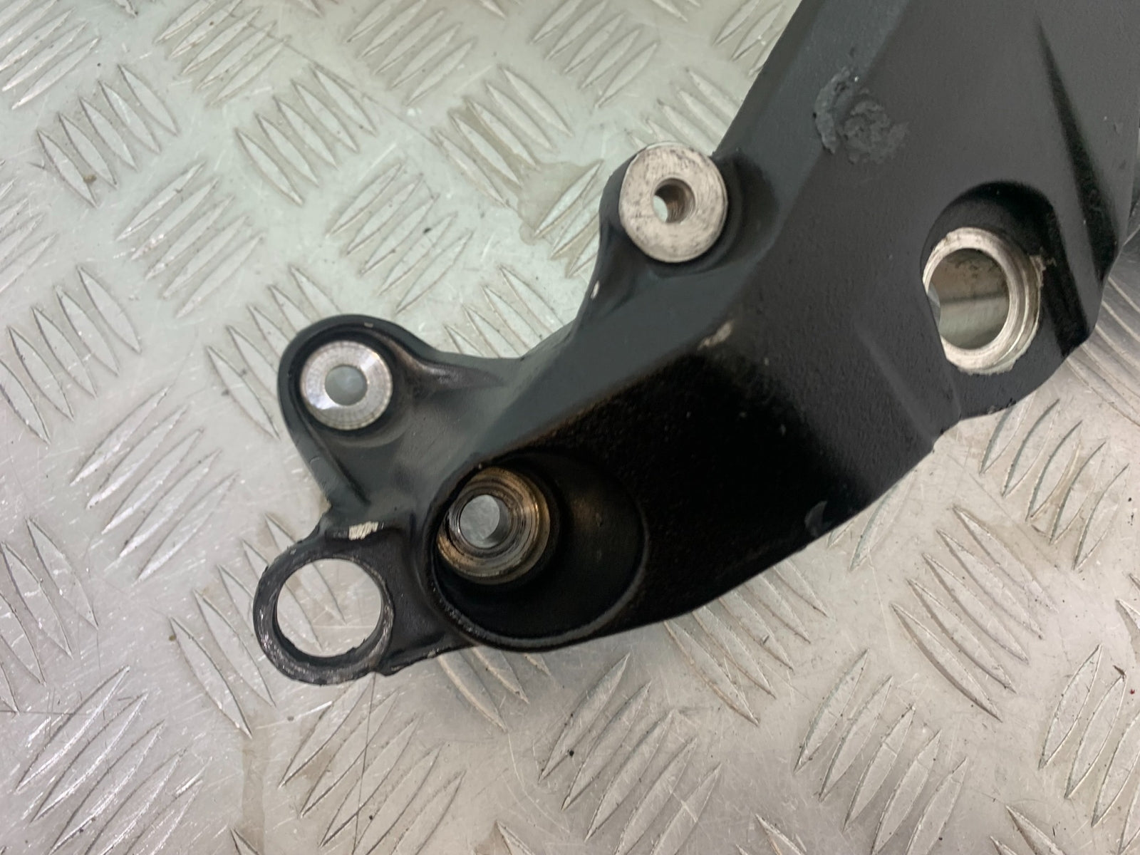 MV AGUSTA 800 F3 RIGHT FRAME SUPPORT  YEAR 2013-2016 (CMB1152)