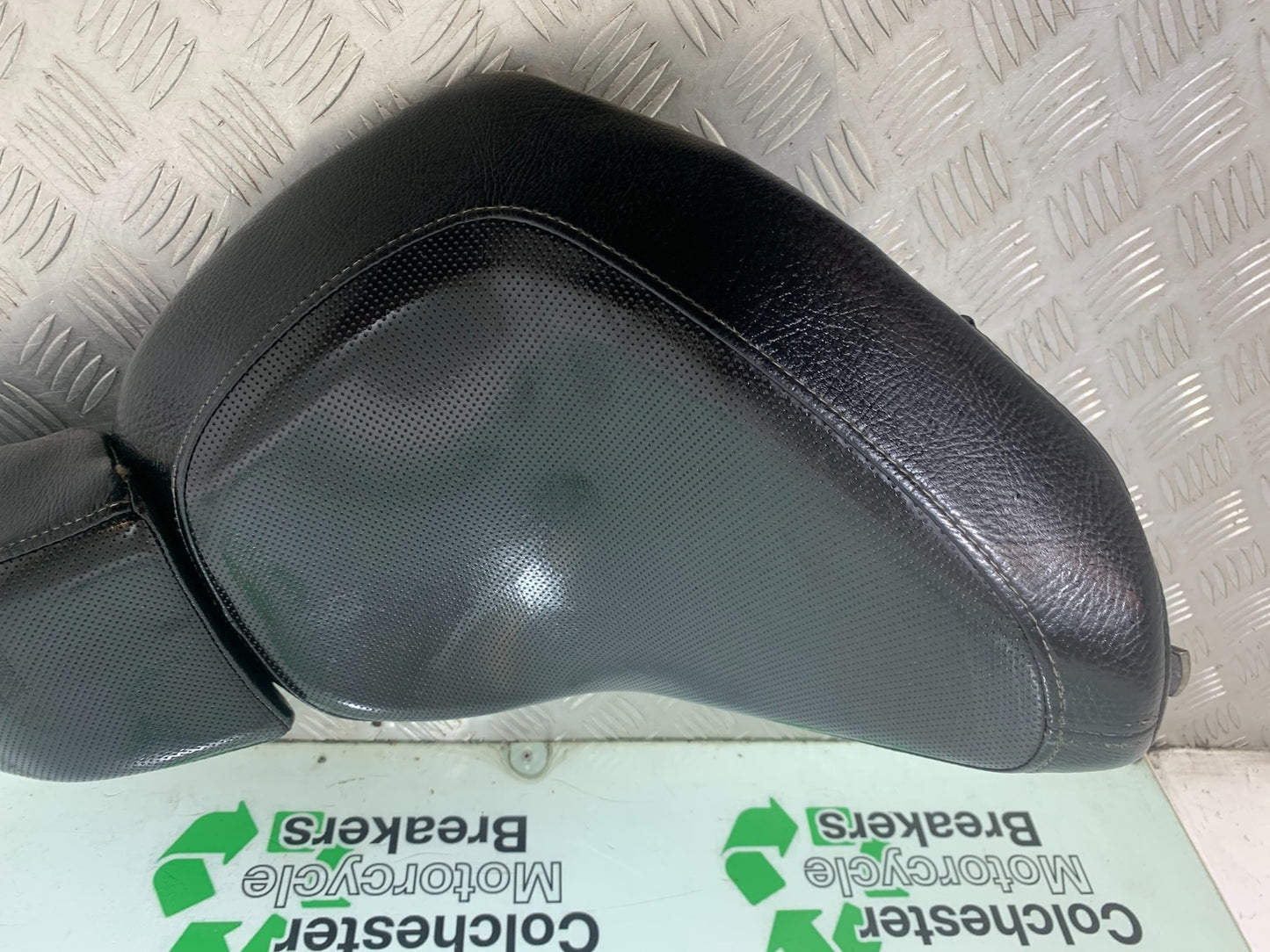 HARLEY DAVIDSON FXS BLACKLINE 1585 SEAT YEAR 2012 (CMB1147)