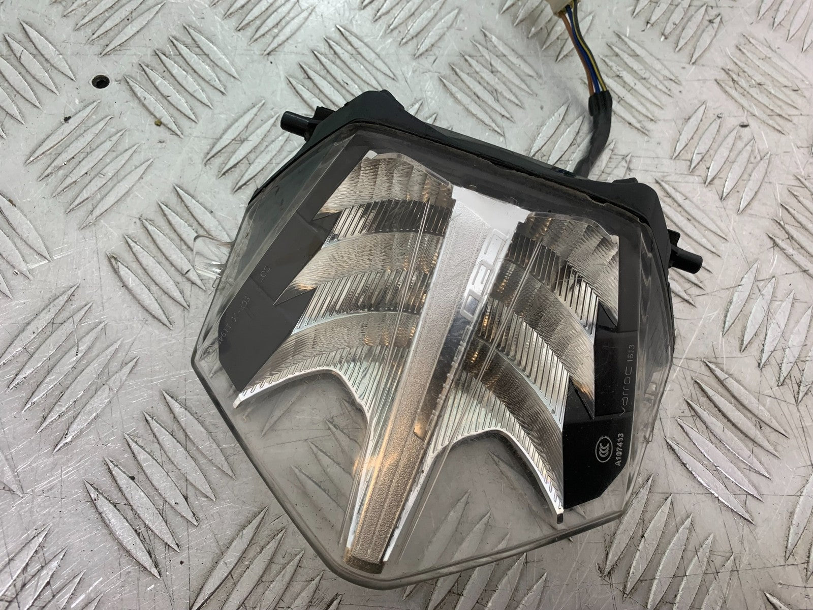 KTM DUKE 390 REAR LIGHT  YEAR 2017- 2023 (CMB1314)