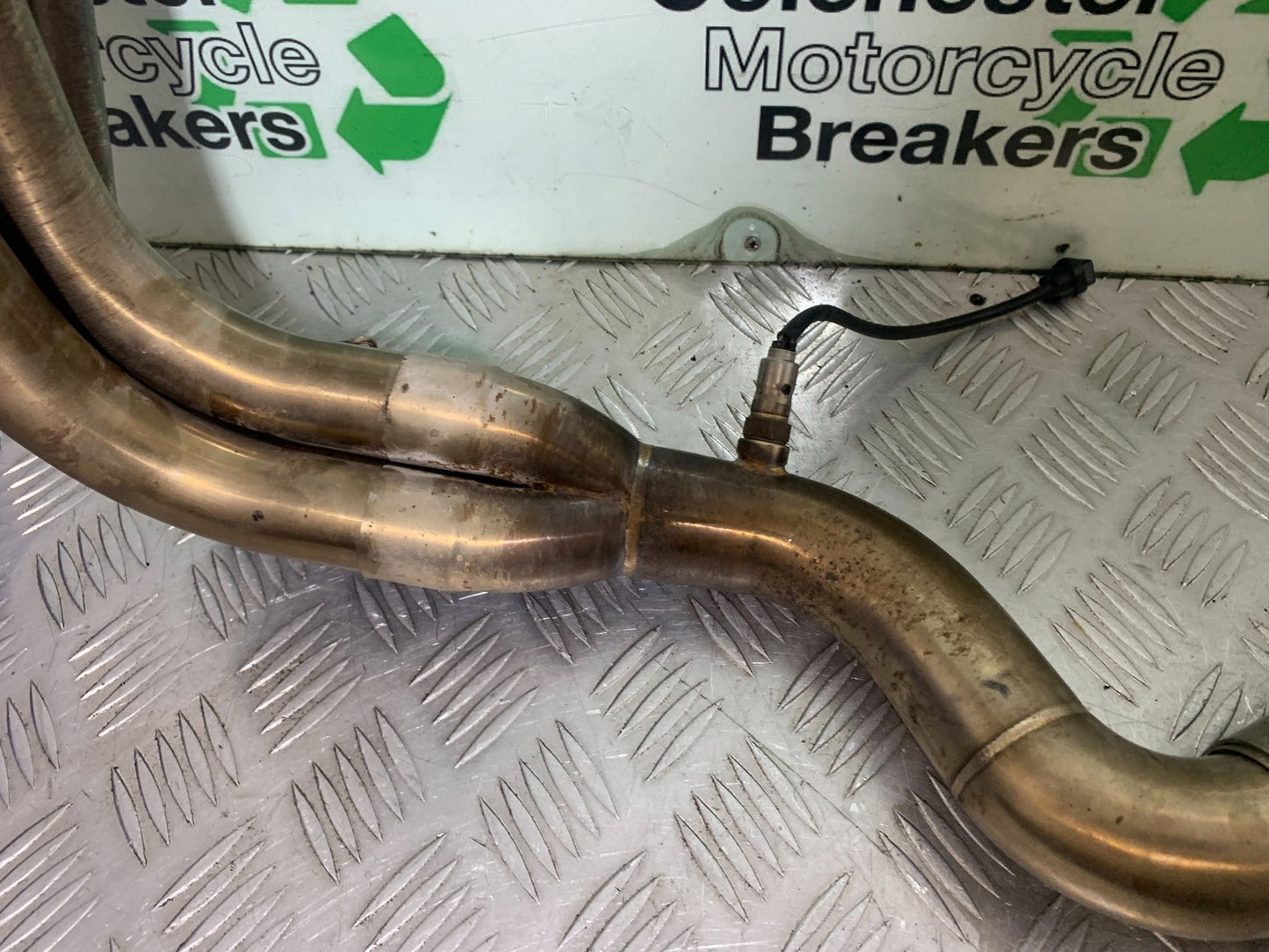 TRIUMPH TRIDENT 660 TEC FULL EXHAUST SYSTEM   YEAR 2021-2024 (CMB1148)