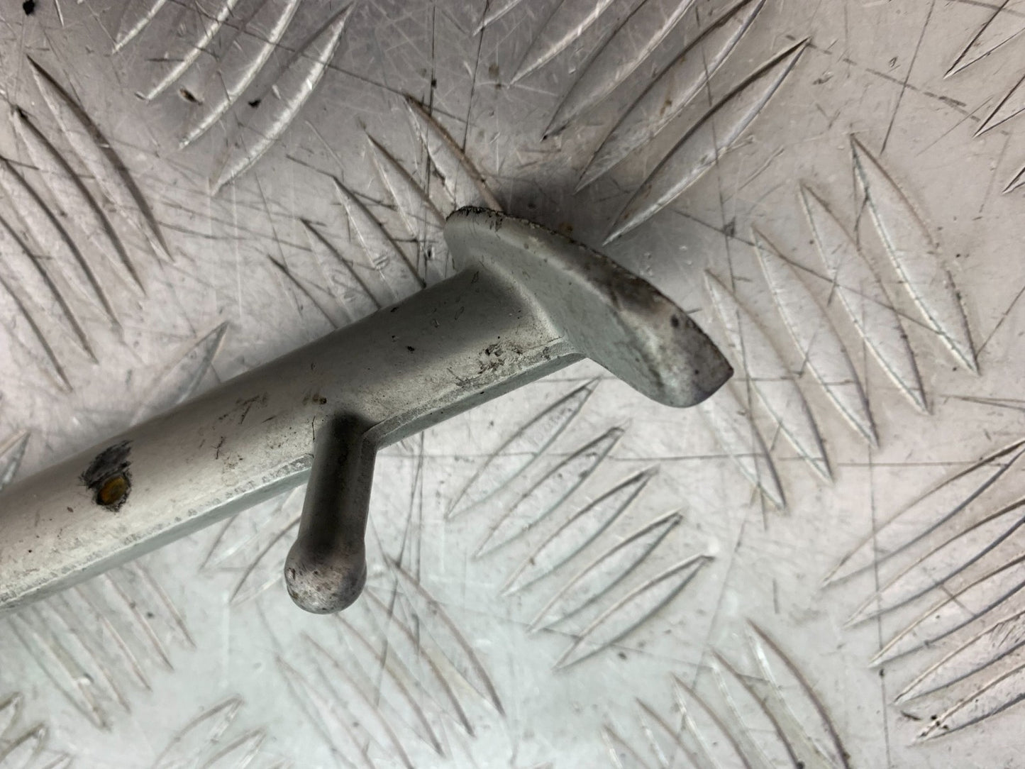 TRIUMPH 955i DAYTONA SIDE STAND AND BRACKET YEAR 2002-2006 (CMB1229)