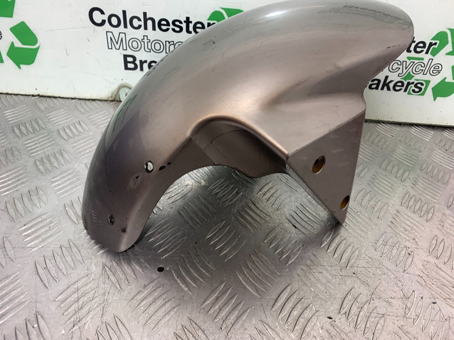 KAWASAKI Z750 Z 750 FRONT MUDGUARD YEAR 2004-2006  (CMB1234)