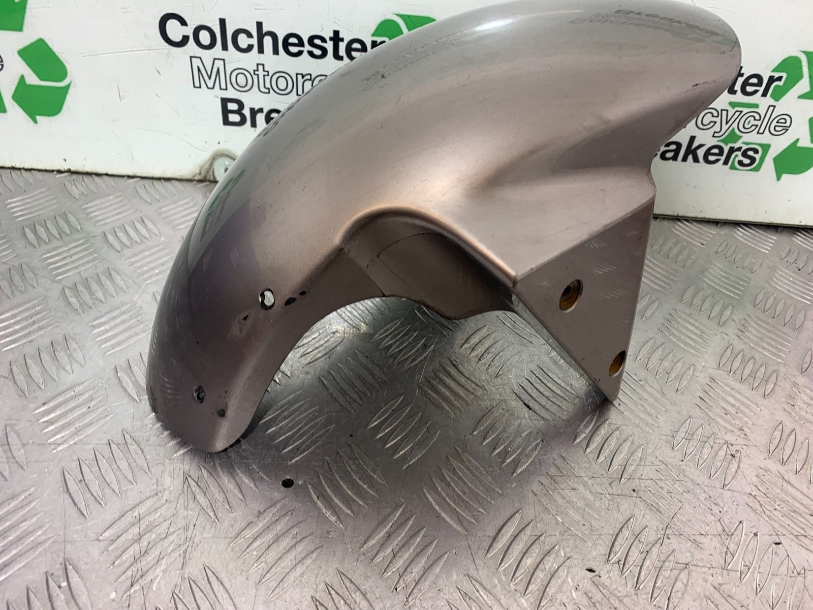 KAWASAKI Z750 Z 750 FRONT MUDGUARD YEAR 2004-2006  (CMB1234)