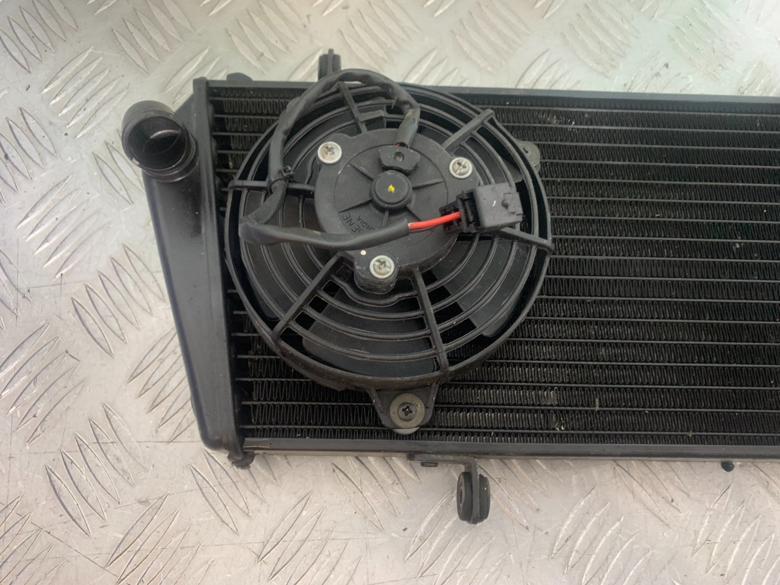 APRILIA SL750 SL 750 SHIVER RADIATOR AND FAN  YEAR 2008-2016 (CMB1242)