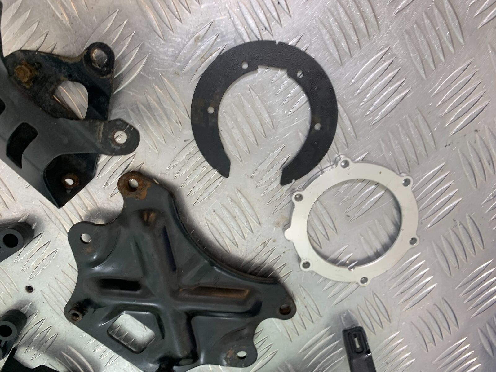 TRIUMPH TIGER 800 XC BRACKETS INFILLS   YEAR 2011-2014 (CMB1022)