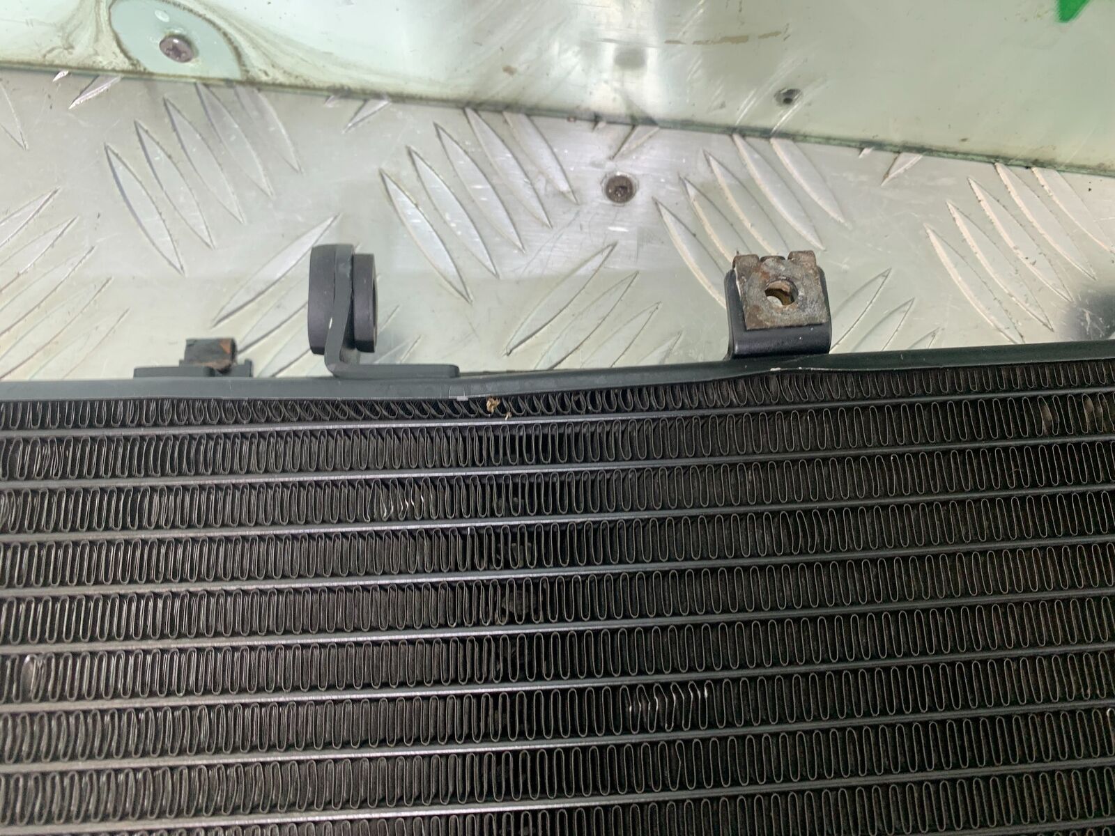 KAWASAKI Z750 Z 750 RADIATOR   YEAR 2004-2006  (CMB1104)