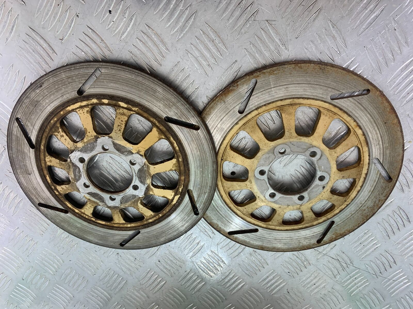 YAMAHA XS1100 MIDNIGHT SPECIAL FRONT DISCS YEAR 1980-1982 (CMB1122)